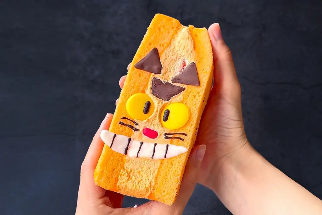 【食パンの概念、超えました】シフォンケーキで作る、フルーツ盛り盛り・超BIGな「ハロウィンフルーツサンド」10月31日限定復活！ 画像 14