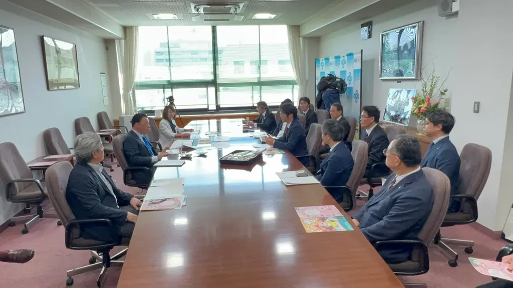 島根県知事を表敬訪問。あんこで地域をつなぐ全国初の２市町連携“ご当地あんこ菓子スタンプラリー”同時開催を報告 画像 4