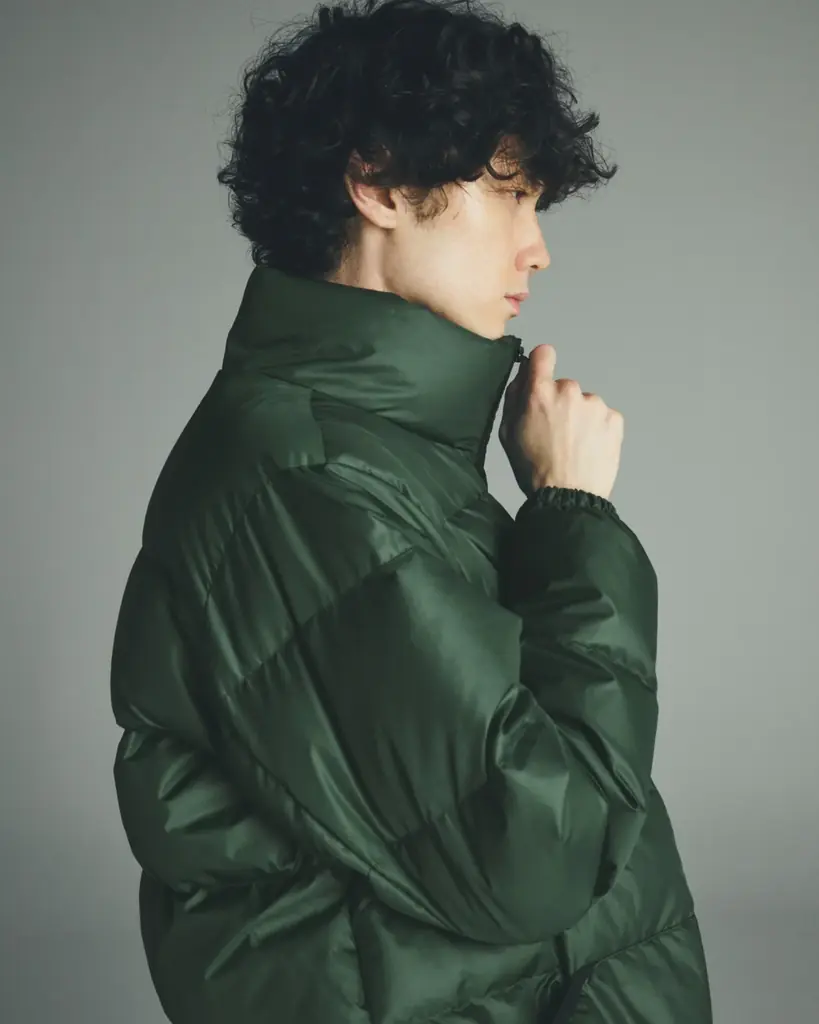 オンワード樫山「UNFILO（アンフィーロ）」×住友金属鉱山「SOLAMENT®」近赤外線を吸収し、発熱させる機能素材を採用した新アウター11月1日（土）発売 画像 4