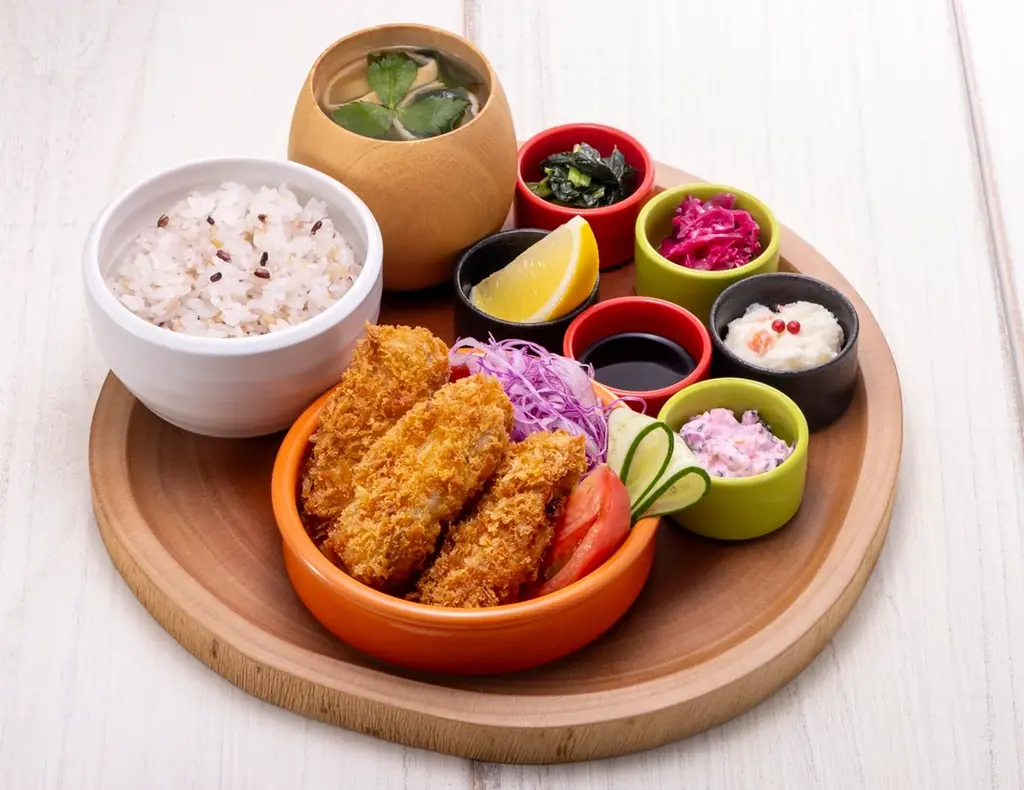 マロンスイーツ＆ドリンク。どこから食べてもマロンバターが香るパンケーキや渋皮マロンアイスが入ったほうじ茶ラテが新登場 画像 7