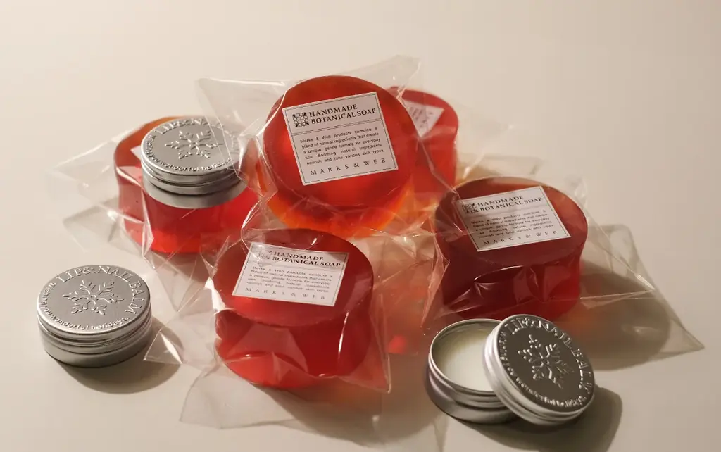 MARKS&WEB（マークスアンドウェブ）、クリスマス限定の香り「オレンジ/ゼラニウム」「アオモジ/クローブ」のアイテムを11月6日(木)発売 画像 2