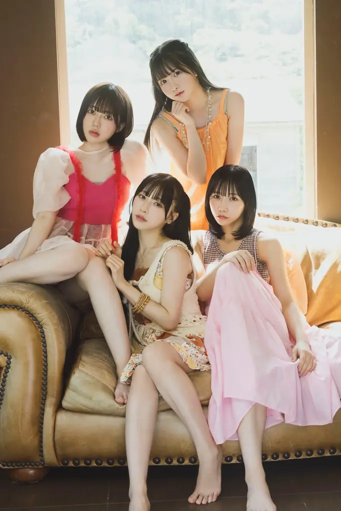 第四境界最新作『ノンレゾン 1st写真集〈QUINTET〉』発表！実在しない架空アイドルの写真集がAmazon本総合ランキング1位に 画像 3