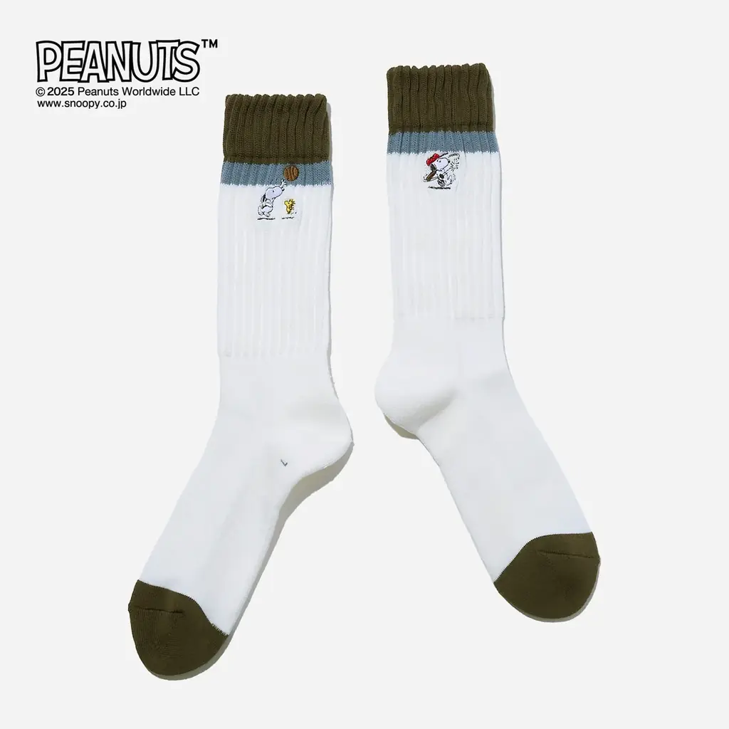 【SNOOPY】アメリカ４大スポーツをモチーフにしたリブソックス 画像 7