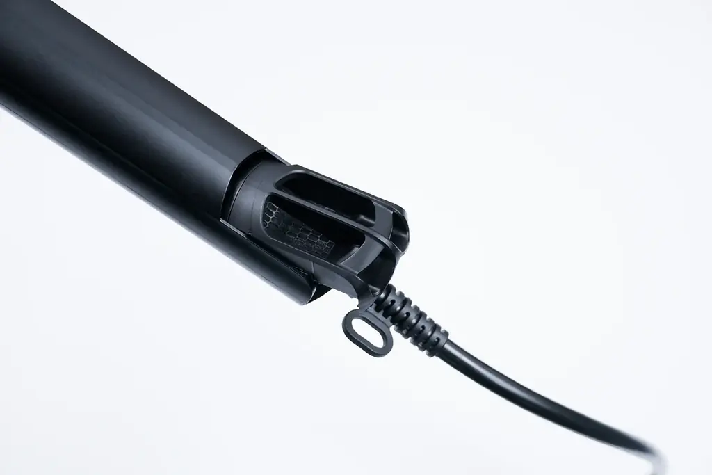 温冷×速乾 “ケアもドライもこの1台で、髪の新習慣” NIPLUX Hair Dryer 画像 9