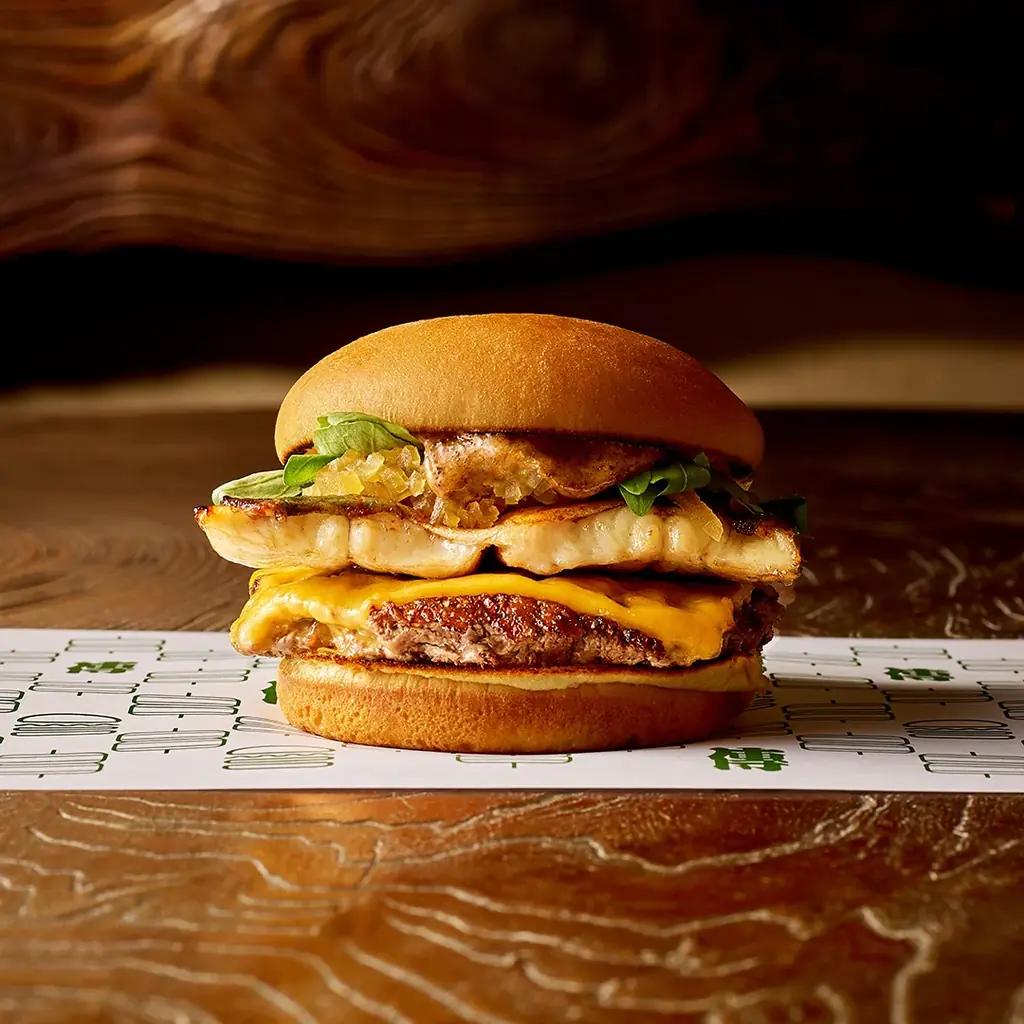 Shake Shack日本上陸10周年記念！ミシュラン2つ星の日本料理店「傳」長谷川在佑シェフと9年ぶりの再コラボ。限定バーガー「傳シャック（10th Anniv.）」など4品のセットを2日間限定発売 画像 3