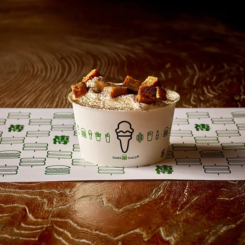 Shake Shack日本上陸10周年記念！ミシュラン2つ星の日本料理店「傳」長谷川在佑シェフと9年ぶりの再コラボ。限定バーガー「傳シャック（10th Anniv.）」など4品のセットを2日間限定発売 画像 6