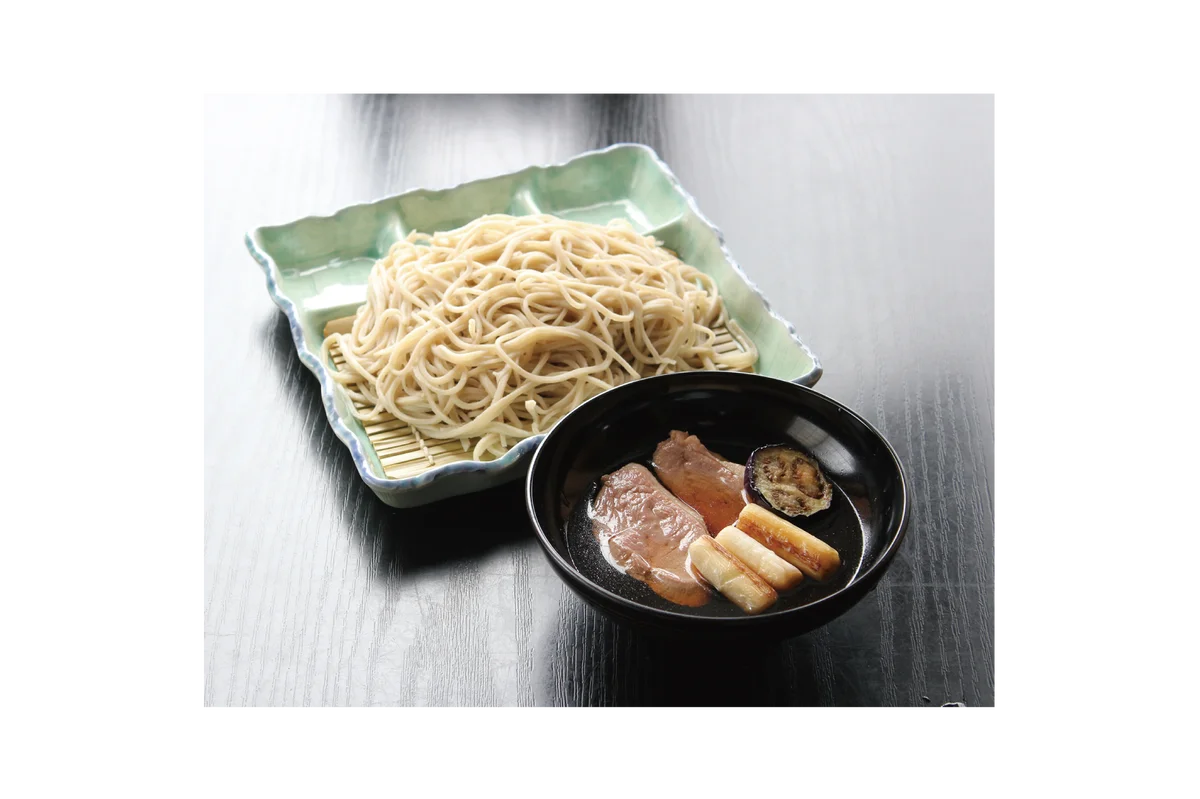 あしかがフラワーパークが日本最古の学校『史跡足利学校』を花と光の魔法で期間限定演出！ 画像 16