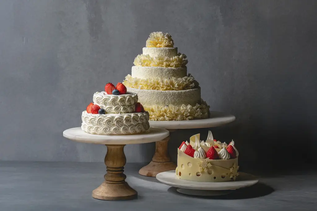 パティスリーパブロフの2025クリスマス、11/1予約開始