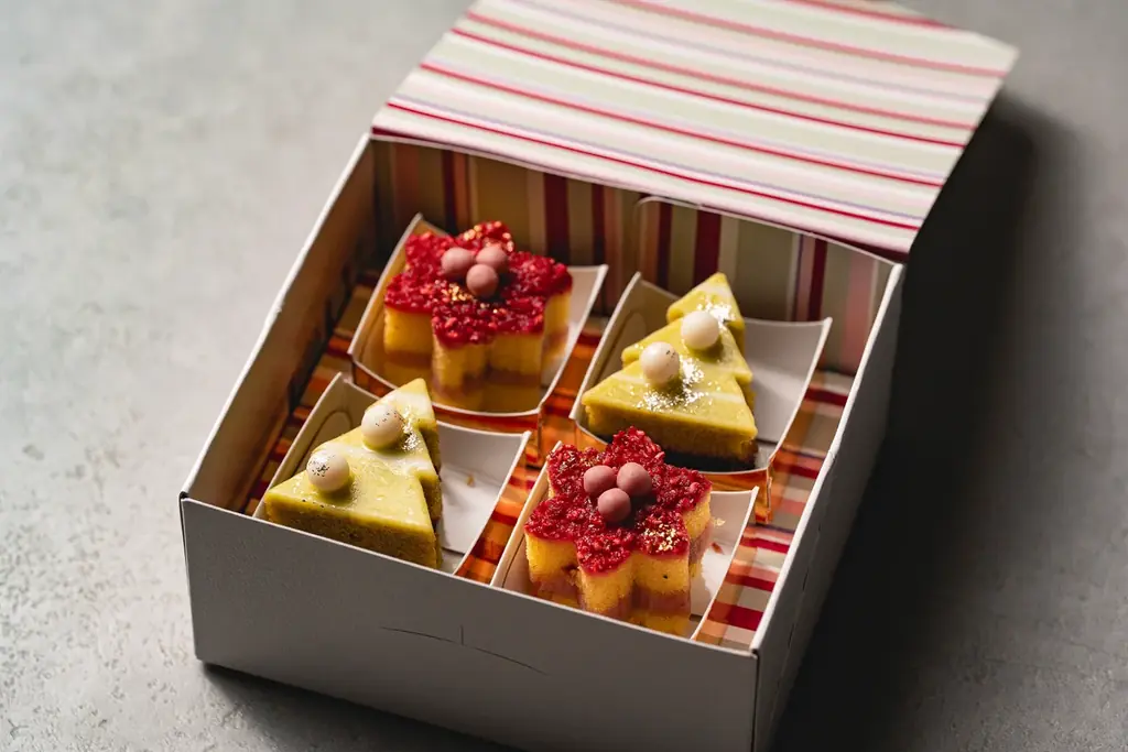 パウンドケーキ専門店「パティスリーパブロフ」グランシェフ近藤が贈る2025年クリスマスケーキ 画像 6