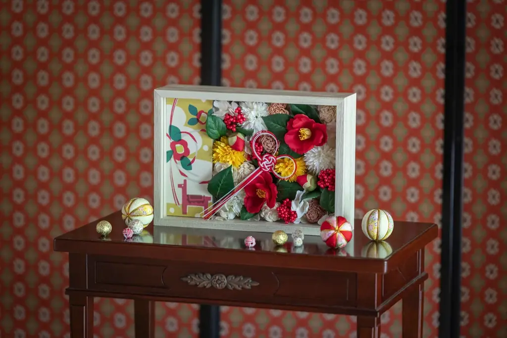 【鈴木マサル×日比谷花壇】完全描き下ろし北欧風デザインで心温まる冬のギフトをお届け。花を楽しんだ後も「ストーリーが続く」クリスマス・お正月フラワーアイテムが登場！ 画像 6