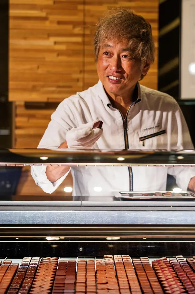 【エスコヤマ】2026年バレンタインに向けた1作目！香水にオマージュを捧げたボンボンショコラ 画像 7