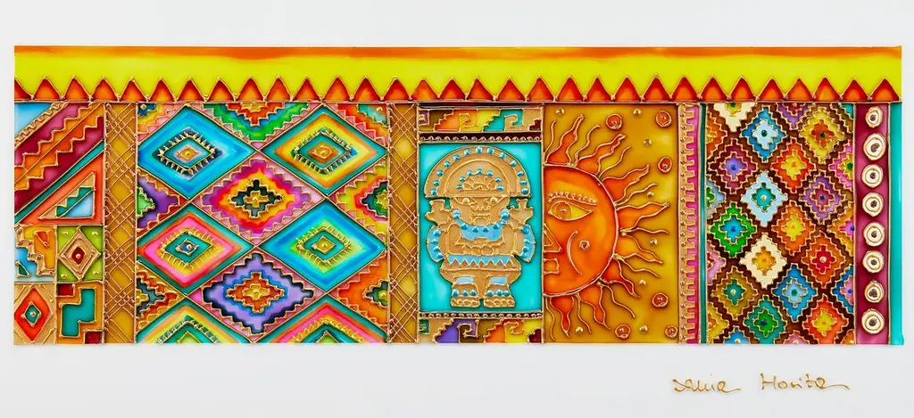 約130点の文化財が集結する展覧会「CREVIA マチュピチュ展」会場限定『マチュピチュ缶』新発売！「金属羽飾付き頭飾り前面部」が主役のお菓子缶 画像 6