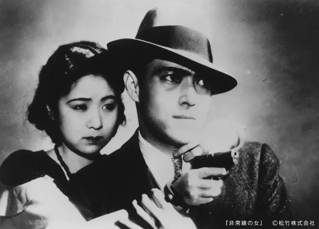 昭和100年記念！昭和初期、小津安二郎監督、清水宏監督などの作品冒頭を彩った“松竹映画モノクロオープニングロゴ”がTシャツになって登場！ 画像 5