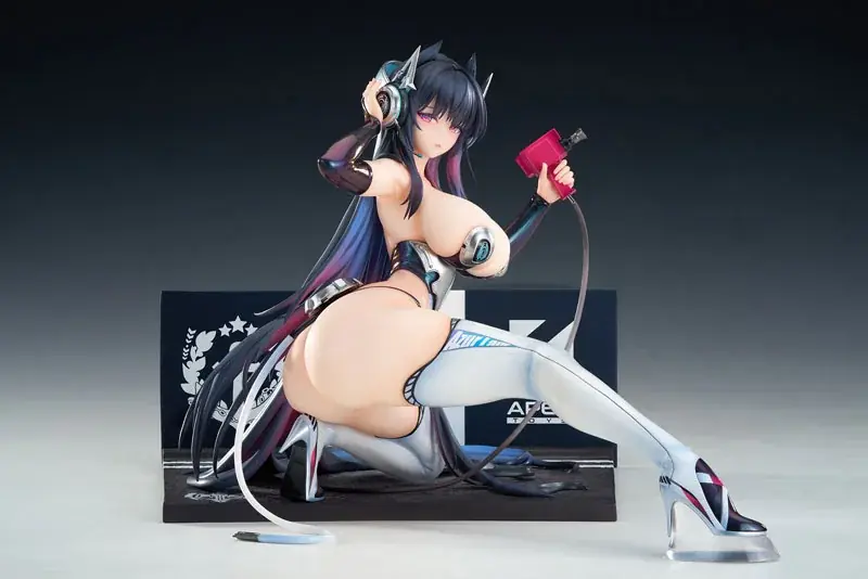 『アズールレーン』より、レースクイーン姿に身を包んだ「ストラスブール」がフィギュア化。あみあみ限定特典付きでご案内中。 画像 5