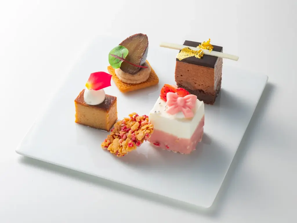 【シェラトングランドホテル広島】スイーツブッフェ「クリスマス」開催 画像 3