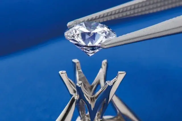 テーブルウェアブランドNARUMI、イラストレーター藤岡ちささんとコラボしたジュエリーホルダーの特典が登場～日本初*ブライダルジュエリー専門店「銀座ダイヤモンドシライシ」の「クリスマス フェア」 画像 8