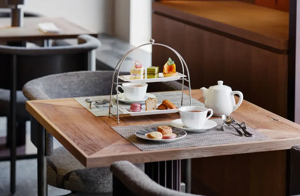 【リーガロイヤルホテル大阪】ロイヤルクラブの特別な滞在体験と、ヤクルトとのコラボレーション企画を期間限定で開催90周年記念「リセットステイ～ラウンジで過ごす、癒しのひととき」 画像 5