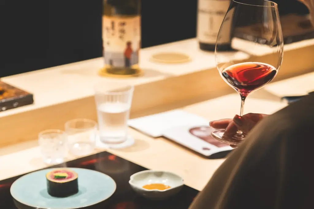 【星のや東京】海を越えたマリアージュが叶う「鮨 大手門メーカーズランチ／メーカーズディナー」を開催しました。「夕食付き宿泊プラン」の販売も決定！イベント特別献立とペアリングは11月末までの提供 画像 4