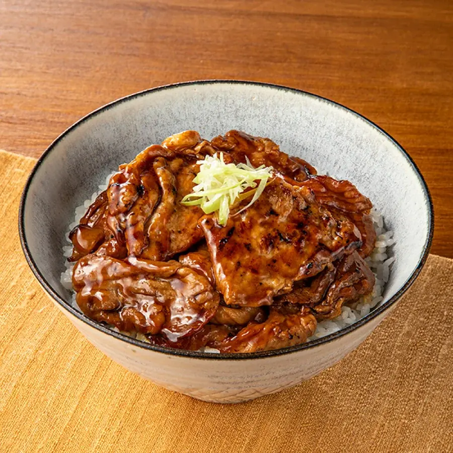 【愛知県・岐阜県・三重県限定メニュー登場！】もち豚や西尾の抹茶など地元の厳選食材を生かした5商品を新発売！遠くのグルメも地元のグルメも堪能できる「うまいもの決定戦」を11月4日（火）から同時開催！ 画像 2