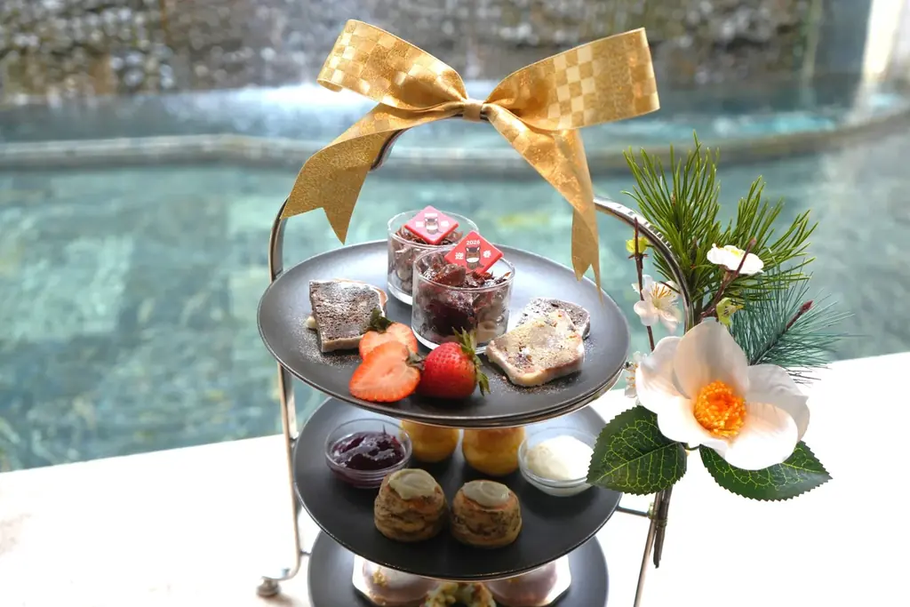 煌めくツリーを眺めながら愉しむ『クリスマスアフタヌーンティーセット』11月17日より登場 画像 5