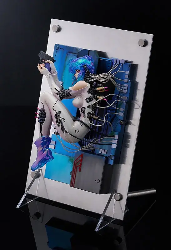 『攻殻機動隊』より、原作「草薙素子」の決定版フィギュアが登場。単行本第1巻の表紙イラストをベースに、立体ならではのアレンジを加えて立体化。 画像 11