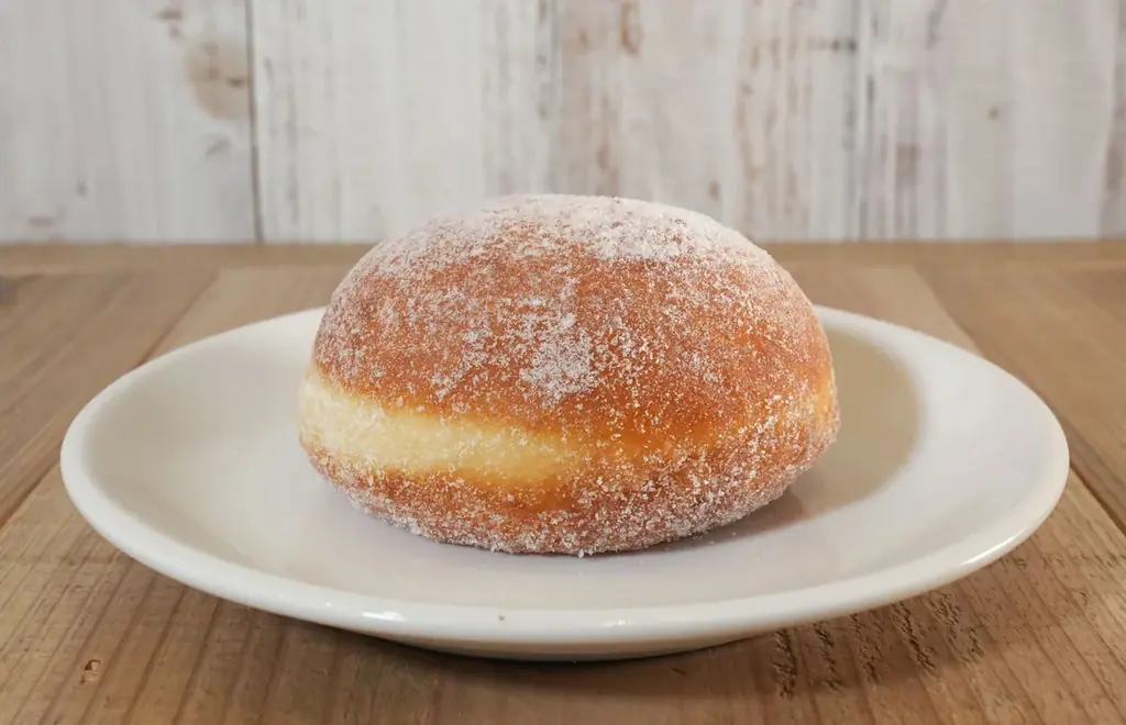 【大阪・梅田】アロハカフェパイナップル梅田茶屋町店、開店2ヶ月で人気No.1は「マラサダ」。11月1日から全国でも珍しい“具材入りマラサダサンド”モーニングをスタート 画像 10