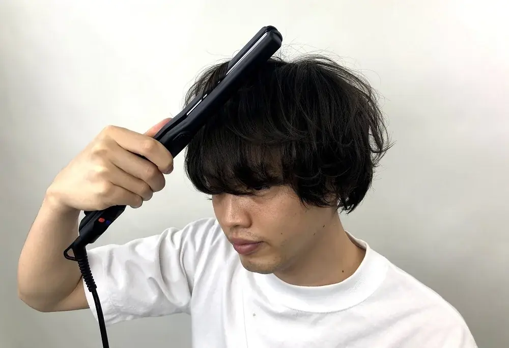 【メンズアイロンのおすすめ】初心者でもくせ毛を整えて自然なカールが作れる15㎜プレートが人気! 画像 2