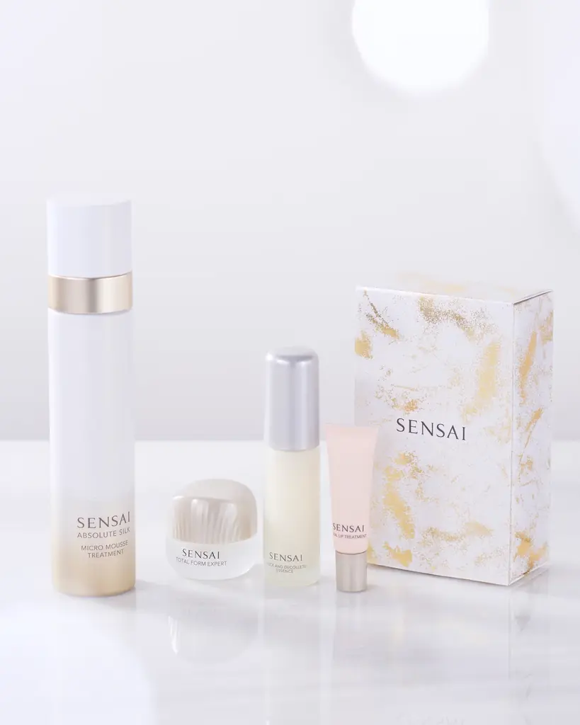 SENSAIから、一年を艶やかに締めくくるスキンケアアイテムを集めた、煌めきに包まれた“宝づくし”の「ホリデーギフト」2025年11月4日（火）発売 画像 4