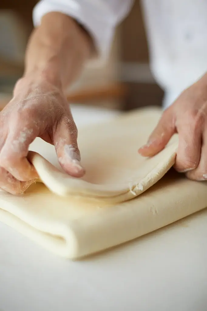 お茶っ葉（パ）みたいな“お茶っパイ”登場！「みじかめこねり　西尾の抹茶」 画像 3
