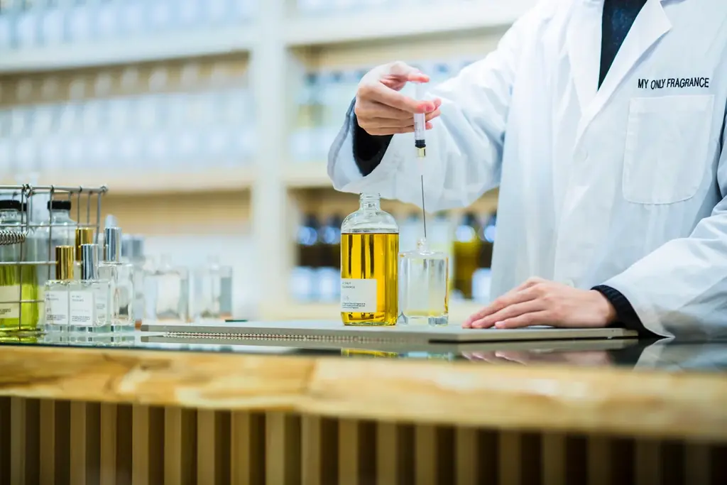 【2025年冬限定】MY ONLY FRAGRANCE、全国11店舗で“ウッディ×ムスク”の香りをテーマにした冬限定企画「共通香料プロジェクト -Winter Edition-」開催 画像 5