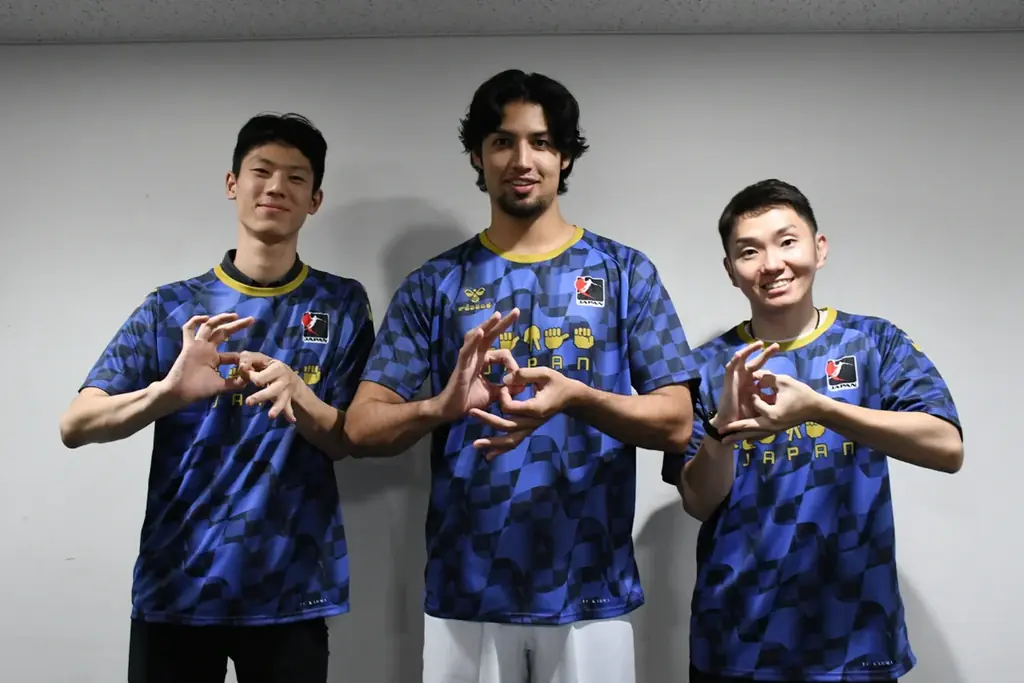 ヒュンメルがハンドボール男子日本代表の手話シャツの売上などをデフハンドボール男子日本代表の強化に！ 画像 1