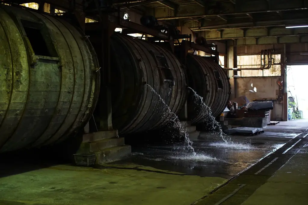 「From Skin to Leather ― 皮から革へ ―」レザーバッグブランド RETHAEL、エキシビジョンをHIRAMATSUGUMIにて開催 画像 2