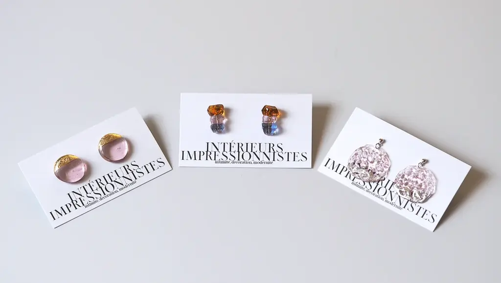 【展覧会限定】リサイクルプラスチックの美しさを追求するブランド『ame』x「オルセー美術館所蔵　印象派―室内をめぐる物語」 画像 2