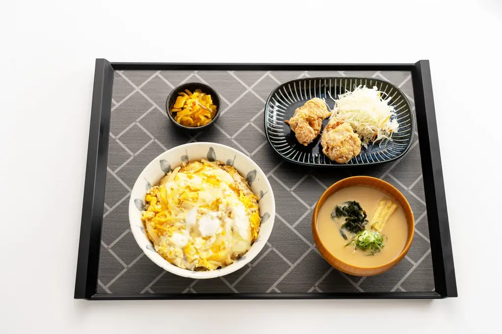 【定食屋 宮本むなし】11/5～「白湯仕立ての鶏しょうが鍋定食」を期間限定で開始 画像 6