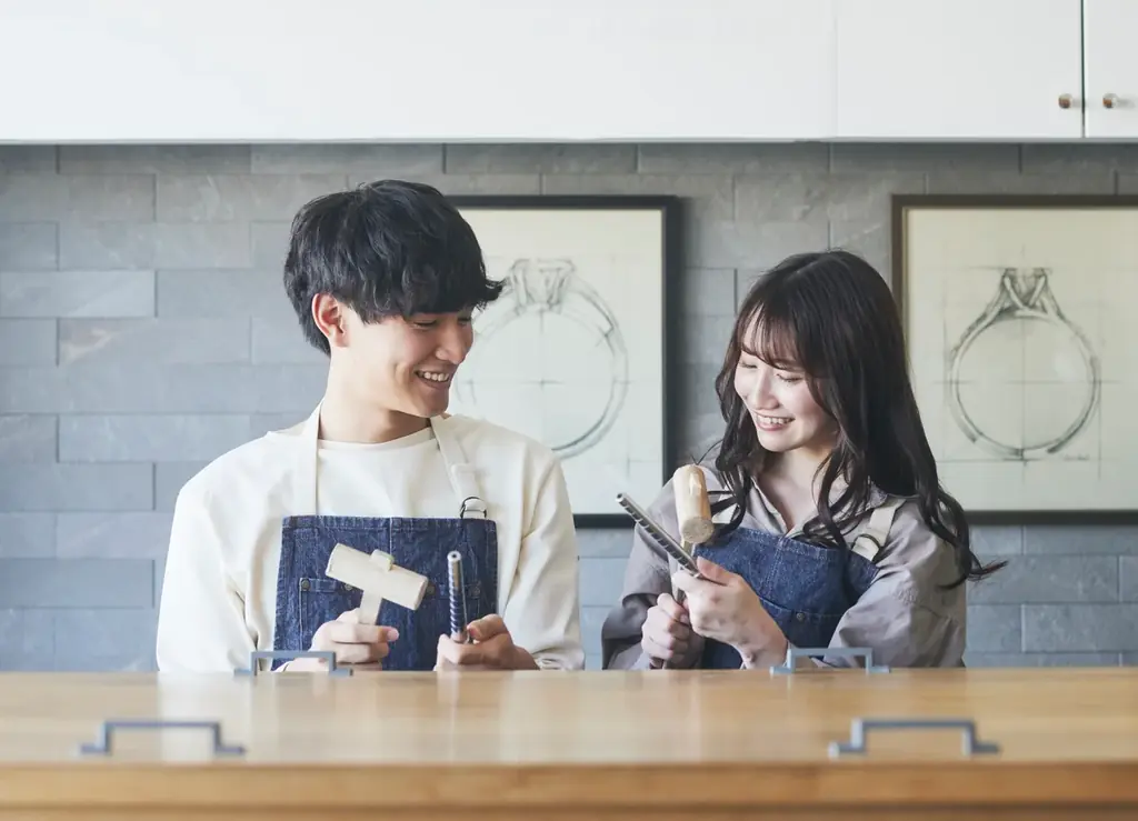 希少金属「タンタル」でつくる結婚指輪。CRAFYから、手作りで叶える特別な新素材が登場 画像 4