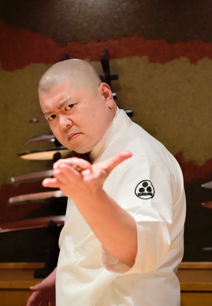 「ウルフギャング・ステーキハウス TEPPAN」“寿司劇場”「照寿司」とのクリスマス・コラボイベント開催 画像 3