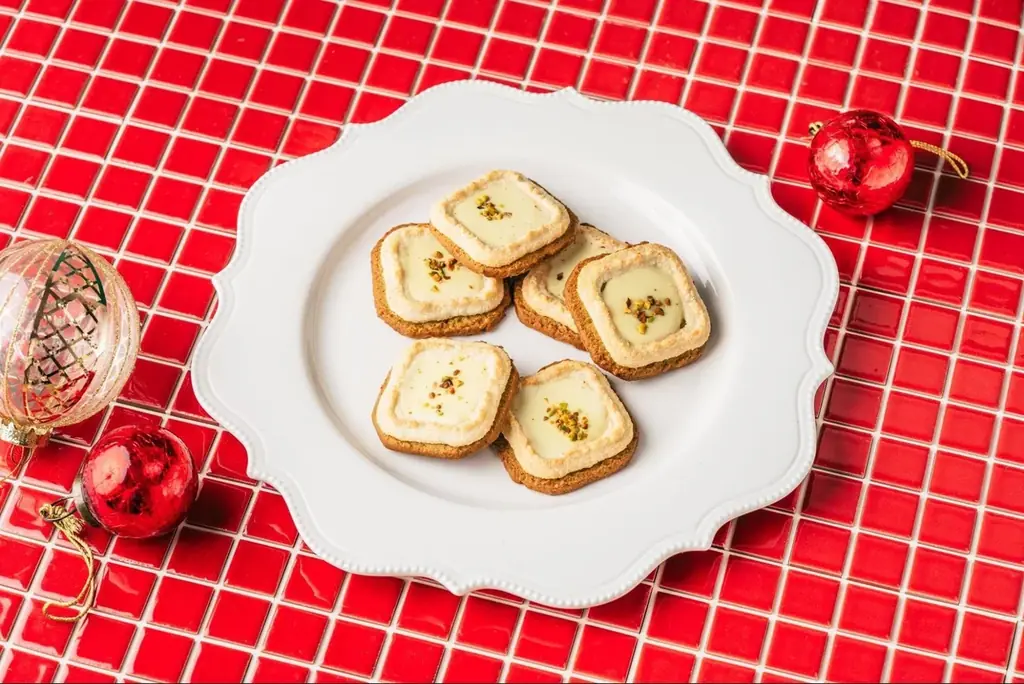 Cake.jpの東京土産ブランド「BAKE SHORTCAKE」から新商品「TOKYO PISTACHIO COOKIE」を11月7日より全国178店舗のロフトで順次発売開始 画像 2