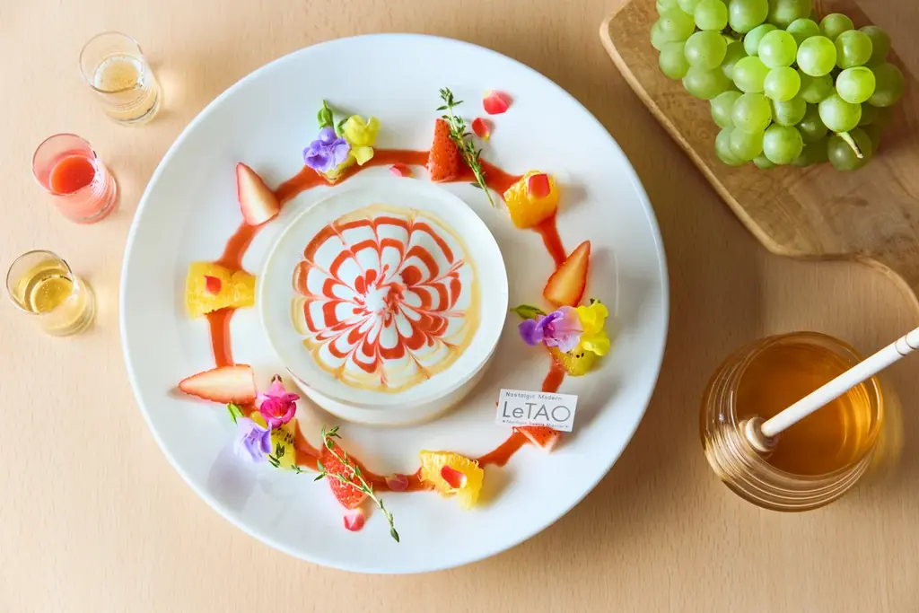 【OMO5小樽】小樽洋菓子舗ルタオ×OMO5小樽のコラボレーションスイーツ「目覚めのフロマージュスフレ」提供開始 画像 2