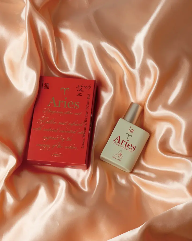 “12星座の香り”で眠りと気分を整える新習慣。『I fragrance pillow mist』が11月5日全国発売。「12星座＝誕生日から選ぶ特別感」はホリデーシーズンのギフトとしても！ 画像 3
