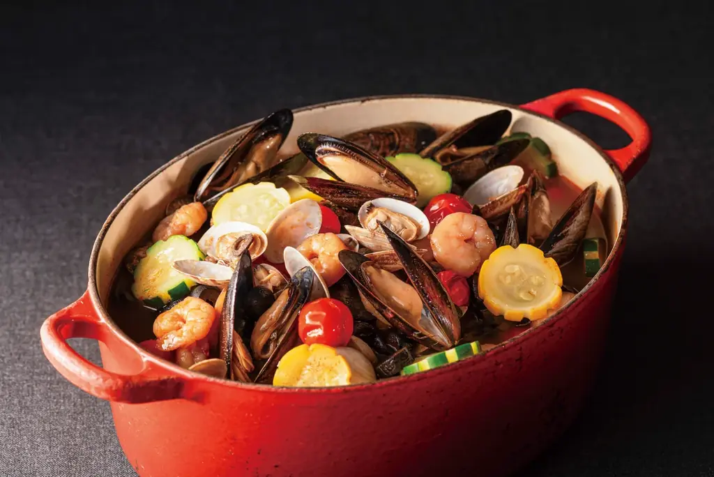 【舞浜ビューホテル by HULIC】心も体もあたたまるメニューが並ぶ「冬のごちそうディナービュッフェ」を週末限定で開催 画像 3