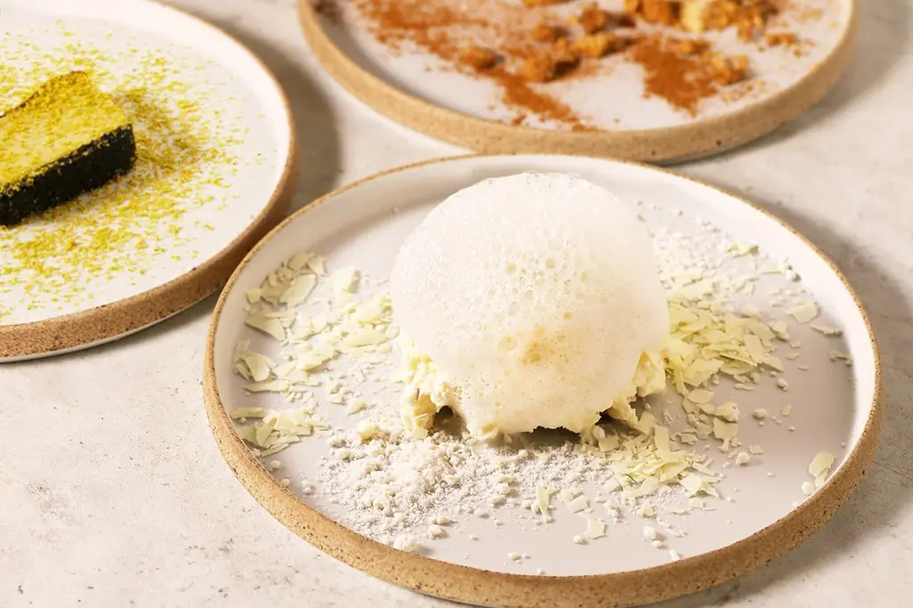 恵比寿の空に、光と緑のガーデンレストランが誕生。自然体でヘルスコンシャスなカリフォルニア・イタリアンとナチュールワインを楽しむ「GARDEN WHITE」11/27（木）アトレ恵比寿グランドオープン 画像 13