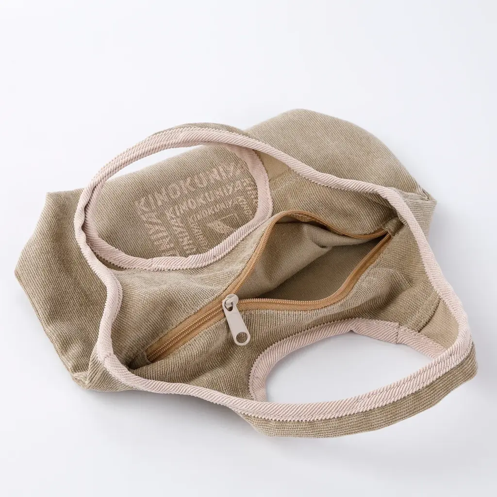 【紀ノ国屋】コロンとしたフォルムが可愛らしい「コーデュロイミニバッグ」が全5色のラインナップで新登場！ 画像 3