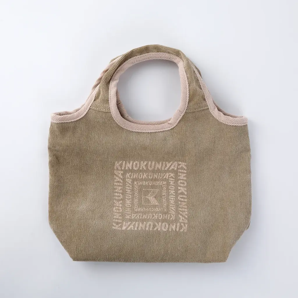 【紀ノ国屋】コロンとしたフォルムが可愛らしい「コーデュロイミニバッグ」が全5色のラインナップで新登場！ 画像 7