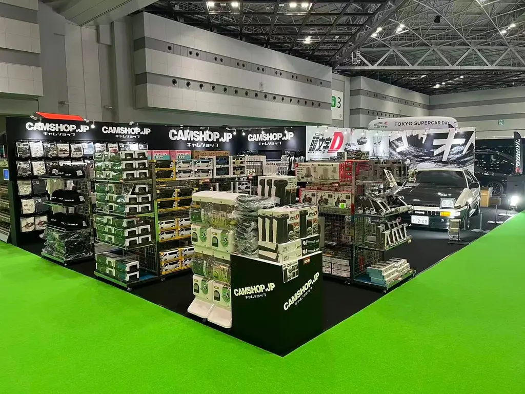 『頭文字D』の世界観が楽しめるブースが「JAPAN Mobility Show」に登場！CAMSHOP.JPから 画像 2
