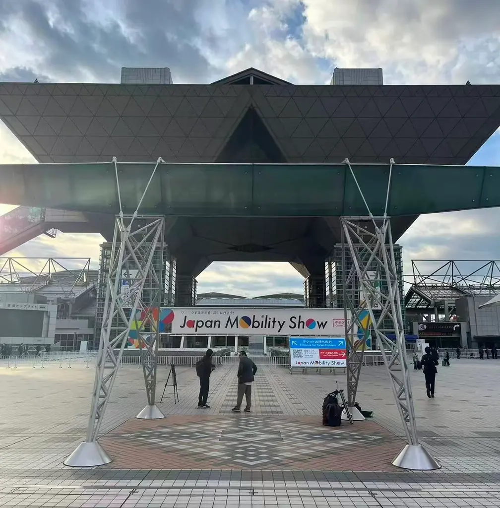 『頭文字D』の世界観が楽しめるブースが「JAPAN Mobility Show」に登場！CAMSHOP.JPから 画像 5