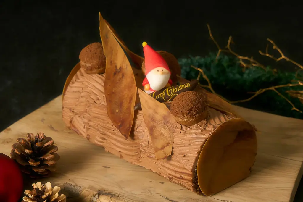 【Minimalのクリスマス2025・第三弾】Bean to Barチョコレート専門店ならでは。カカオの魅力を極めた4種のチョコレートクリスマスケーキが登場。 画像 6