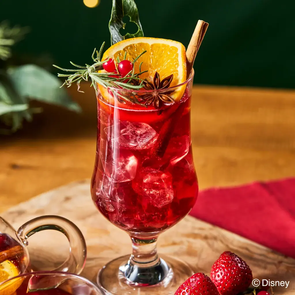 【ディズニーの世界観で楽しむクリスマス】「Disney HARVEST MARKET」でクリスマス限定メニューやグッズを販売 画像 5