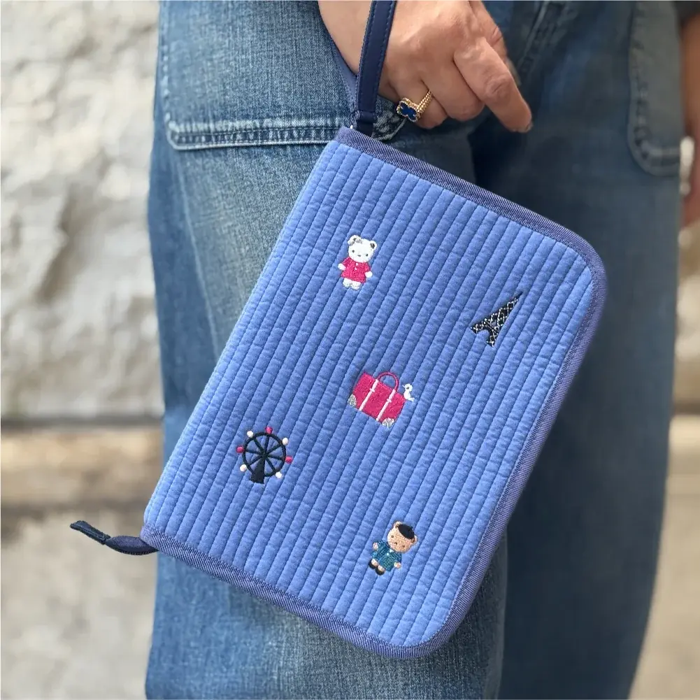 familiar×pionunnal 第３弾 機能性に優れたバッグやマルチケースのコラボ限定モデル３型が新登場! 旅行をテーマにNY・パリ・ハワイをモチーフにした全3色のアイテムを展開 画像 15