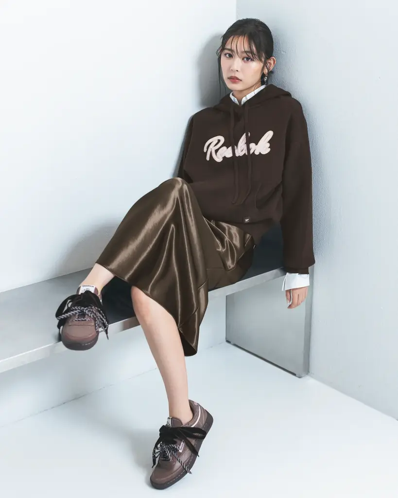 【FRAY I.D(フレイ アイディー)】Reebokとの初コラボレーションアイテムが登場！古畑星夏が魅せる大人スポーティなコレクションを公開＜11/5(水)WEB先行予約・11/19(水)店頭発売＞ 画像 2