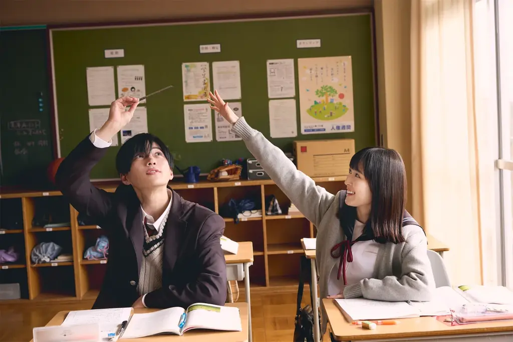 ─最旬顔面最強キャスト 福本莉子×八木勇征 W 主演─　片思い中の幼なじみが人気芸能人に。　もう想いは届かなくても……近くて遠い青春ラブストーリー！　Blu-ray＆DVD 発売決定！！ 画像 6